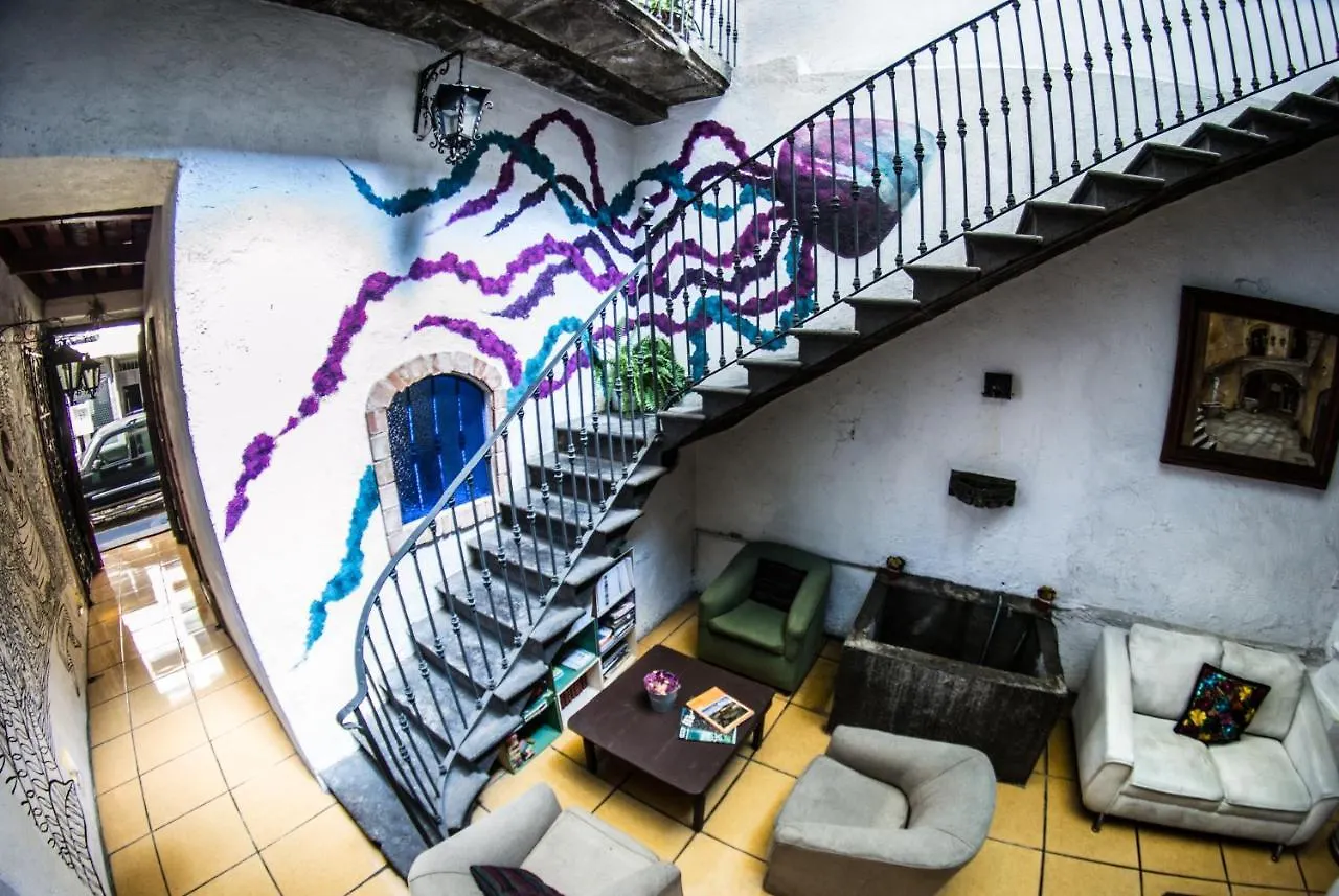 Gente De Mas Hostel Пуэбла